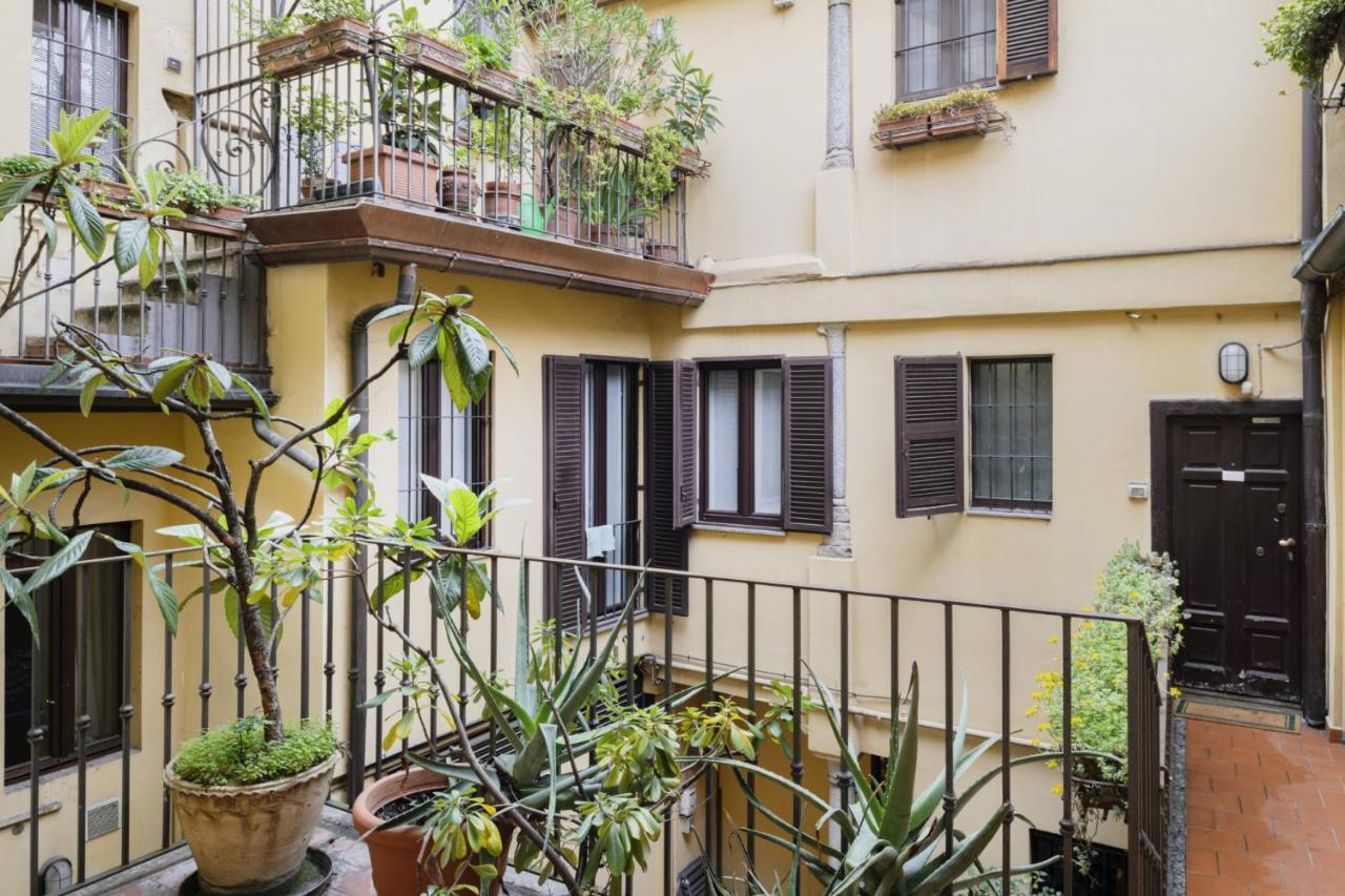 Easylife - Comodo Studio Con Terrazza Zona Navigli Милан Экстерьер фото